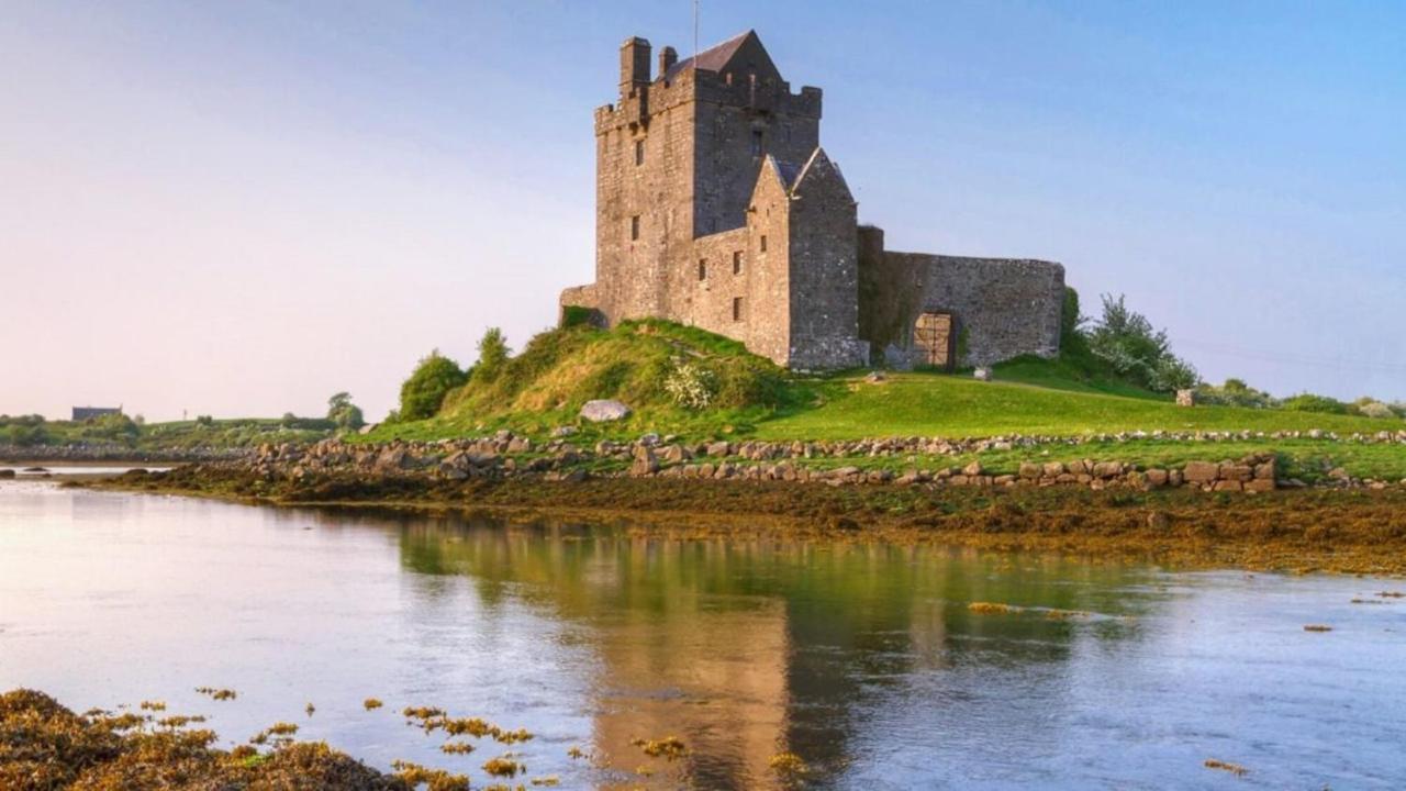Claregalway Hotel Екстер'єр фото