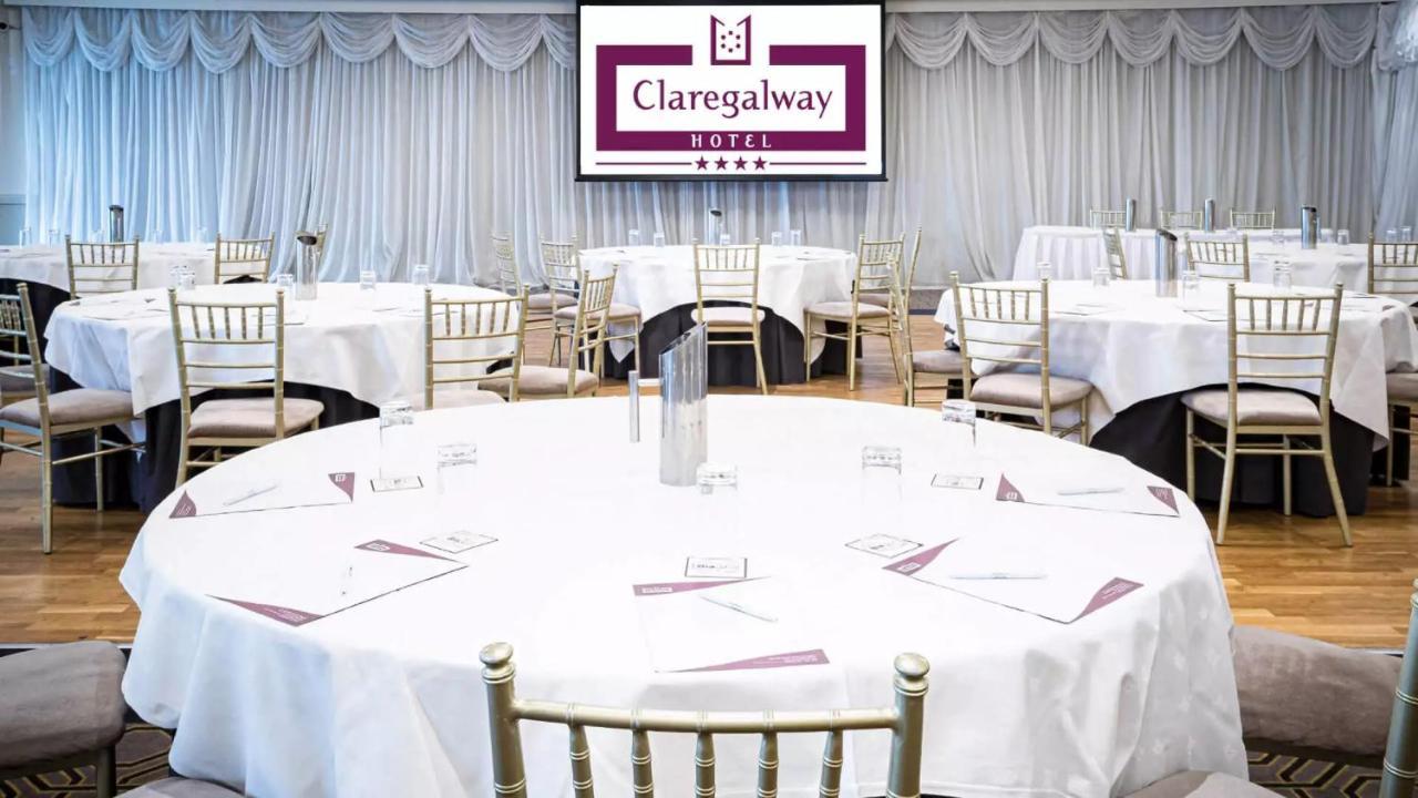 Claregalway Hotel Екстер'єр фото
