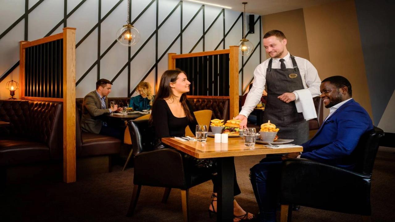 Claregalway Hotel Екстер'єр фото