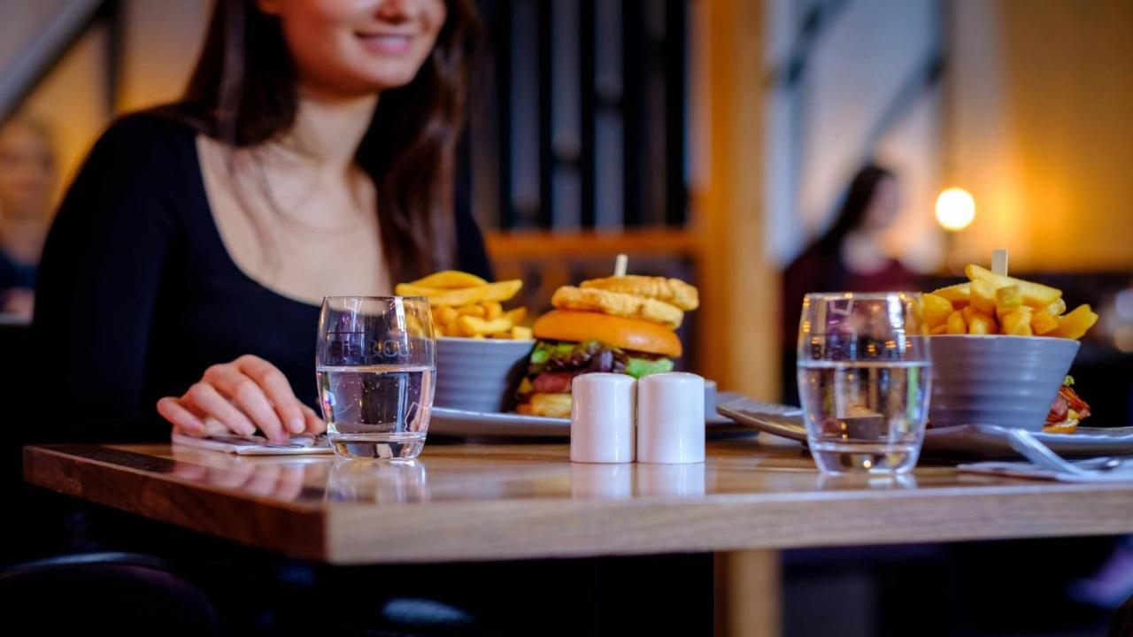 Claregalway Hotel Екстер'єр фото