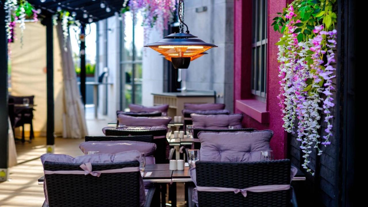 Claregalway Hotel Екстер'єр фото