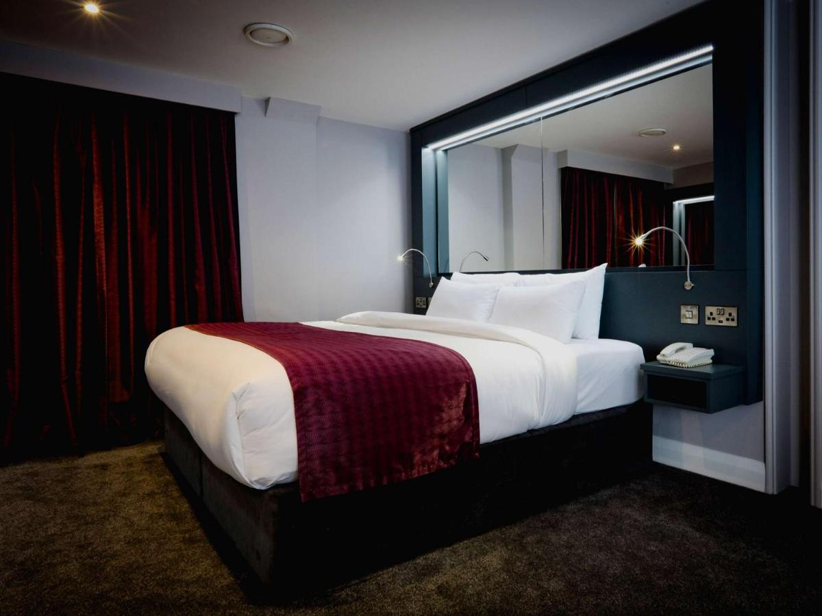 Claregalway Hotel Екстер'єр фото